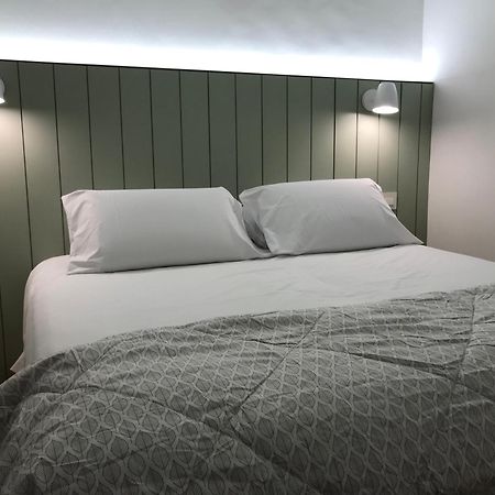 Fabulous And Quiet Apartment+Balcony In Barrio Norte. Your Easy Access To Buenos Aires! Eksteriør billede